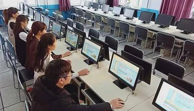 虎林市迎春林业局第一中学党支部 网络祭英烈，线上守初心